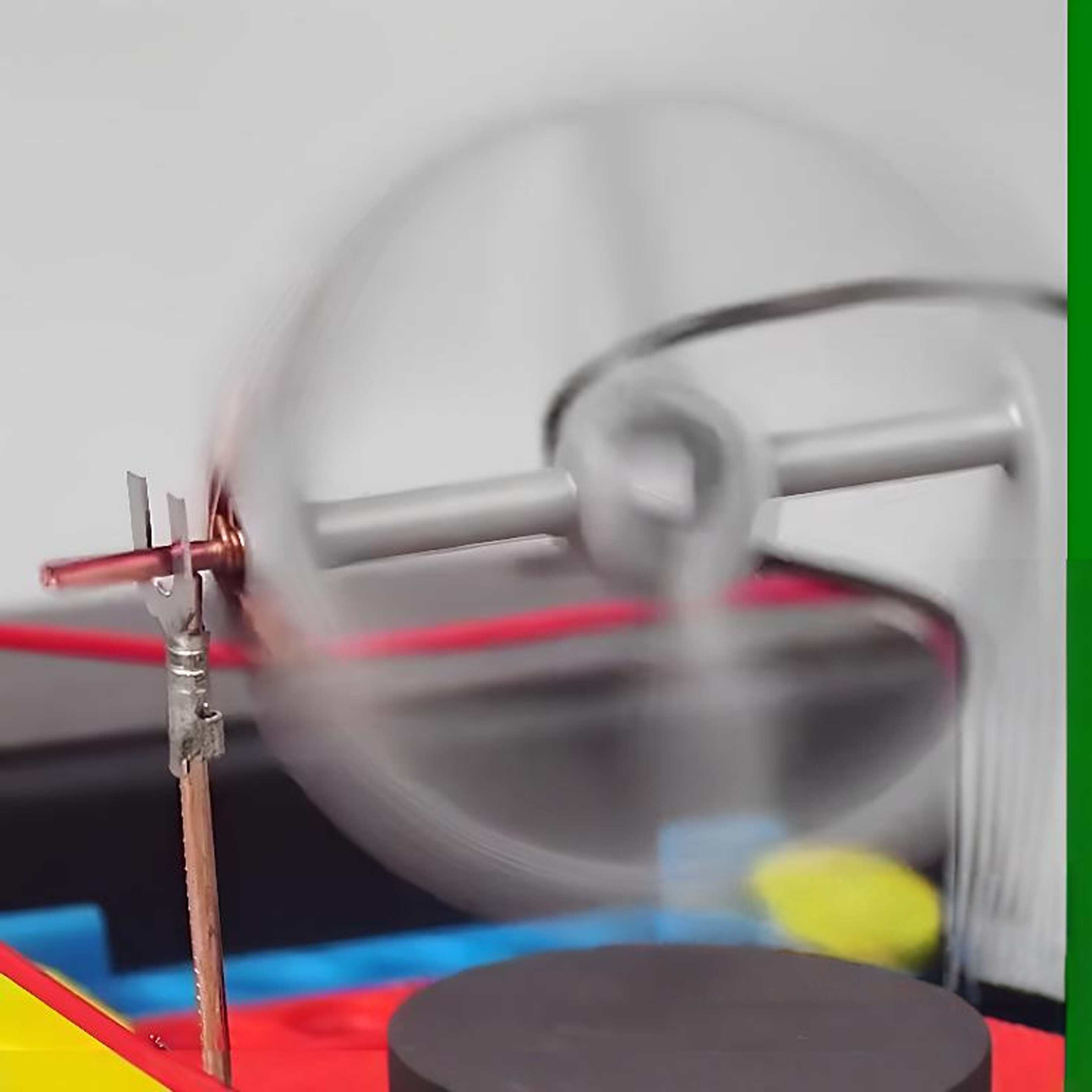 DIY電磁モーター実験モデル 手組み立て物理教育キット 科学 - Science Hobby Kit のレビューと価格
