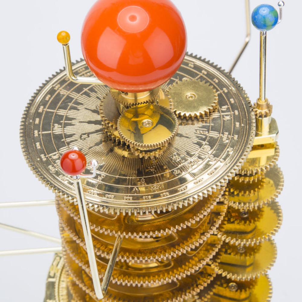 200ピース DIY 3Dメタルオーレリー太陽系惑星モデルキ - Solar System Orrery のレビューと価格